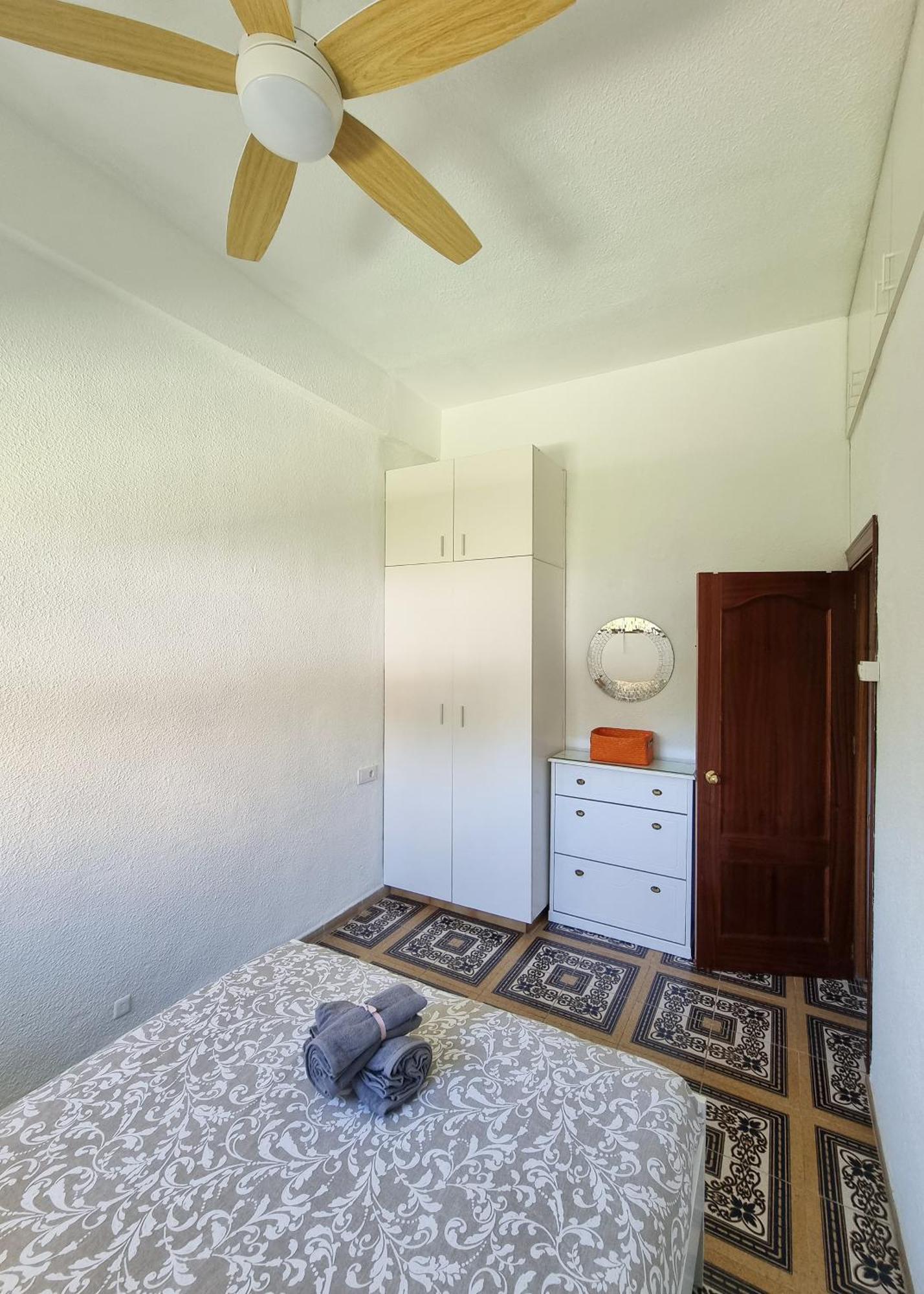 Tinoko Apartament In La Carihuela Beach ตอร์เรโมลิโนส ภายนอก รูปภาพ